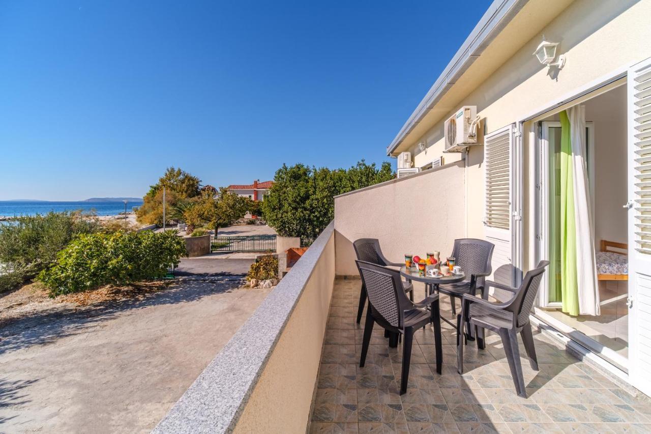 Beach Paradise Apartments Podstrana Ngoại thất bức ảnh