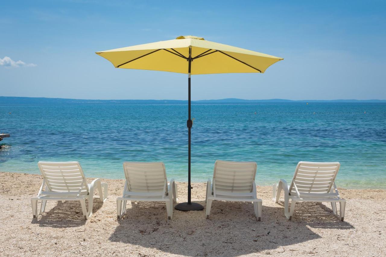 Beach Paradise Apartments Podstrana Ngoại thất bức ảnh